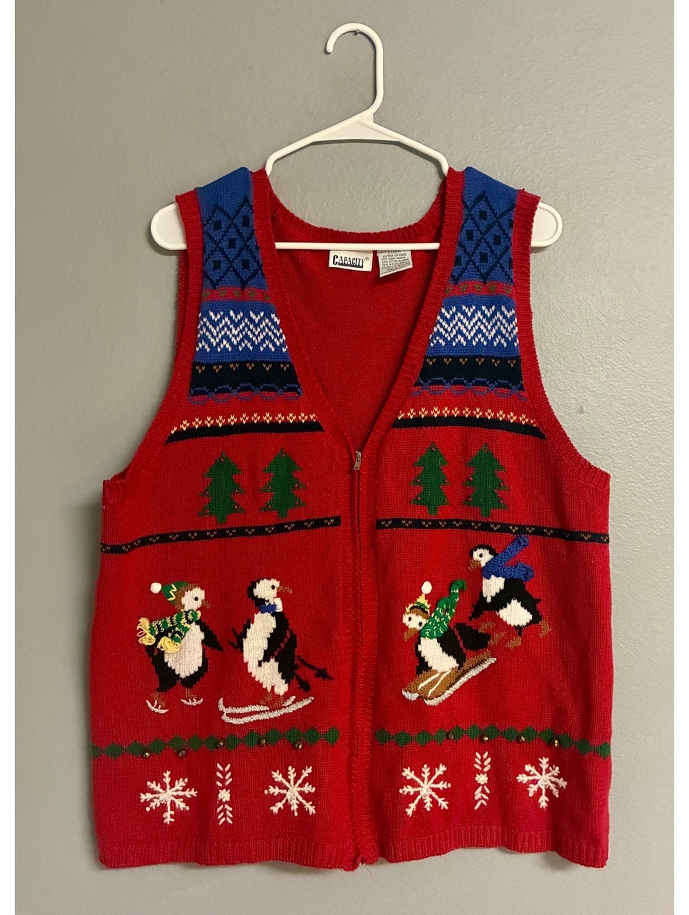 Capacity Vintage Christmas Sweater Vest XL Zip Up Penguins Skiing Sledding
